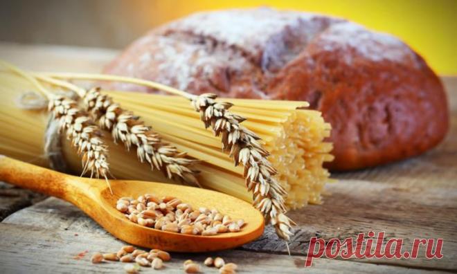 Диетологи не рекомендуют полностью исключать из рациона углеводы