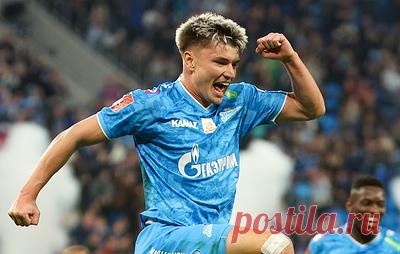 Футболист "Зенита" Андрей Мостовой назвал правила джентльмена. В понедельник Мостовому вручили приз "Джентльмен года"