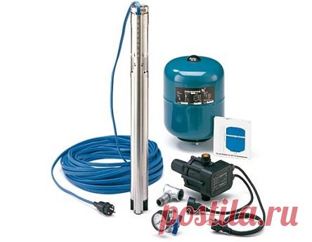 Выбор и монтаж насосного оборудования. [Часть 1]

Не стоит говорить о том, как сильно важен выбор насосной техники. При выборе учитывается всё до мелочей.

Размер трубы - так как по ней идёт подача воды. Учитывается объемы потребления воды, и то расстояние которое вода будет идти по скважине к дому.

Расстояние от дома до скважины лучше знать в точности. Так же нужно точно знать уровень воды статический он, или динамический. А так же технические характеристики самой скважины.