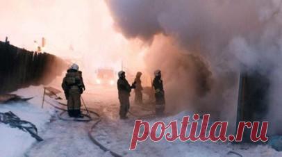 Четыре ребёнка пострадали при пожаре в Екатеринбурге. В садовом товариществе «Малахит-2» в Екатеринбурге произошёл пожар, пострадали пять человек, в том числе четверо детей, говорится в сообщении Минздрава Свердловской области. Читать далее