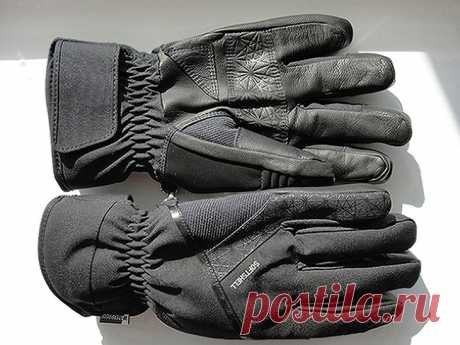 Горнолыжные перчатки Wedze 500 Softshell Waterproof https://sportuno.com.ua/25-Gornolyzhnye-perchatki-Wedze-500-Softshell-Waterproof.html