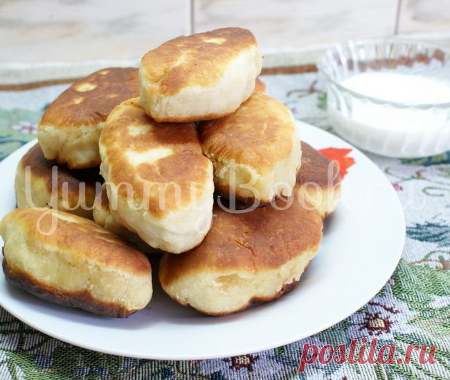 Жареные пирожки из теста на рассоле.