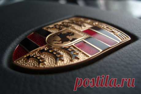 В Porsche озвучили характеристики первого электрокара Taycan