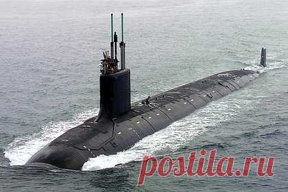 В США рассказали о секрете новой подлодки «Вирджиния». Новая многоцелевая атомная подводная лодка (АПЛ) типа «Вирджиния» Block V Военно-морских сил (ВМС) США сможет нести больше крылатых ракет Tomahawk, пишет 19FortyFive. Подлодка, которую строят в Гротоне, штат Коннектикут, получит модуль полезной нагрузки Virginia Payload Module (VPM).