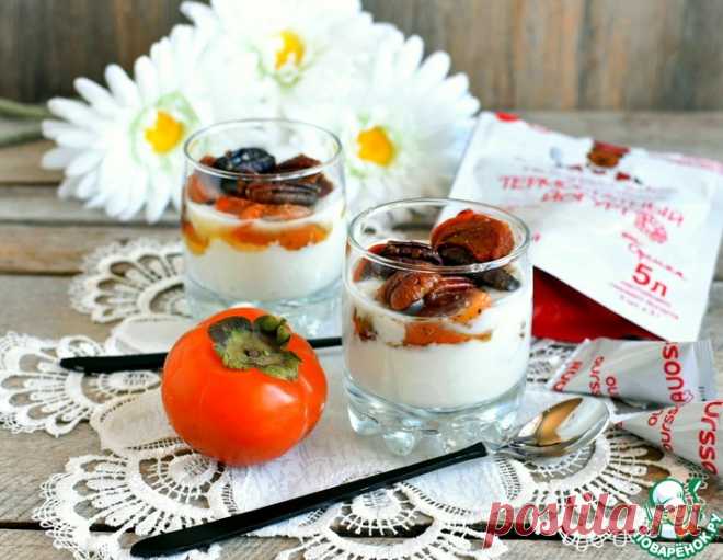 Карамельная хурма с пряным йогуртом – кулинарный рецепт