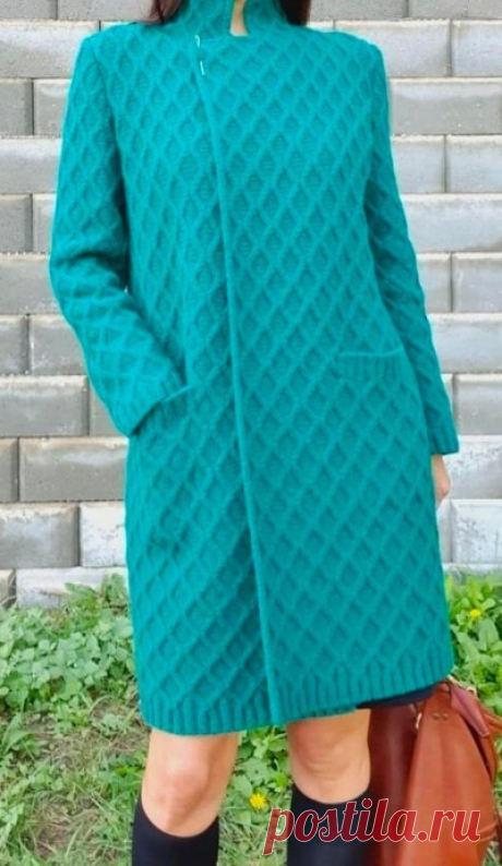 Пальто спицами