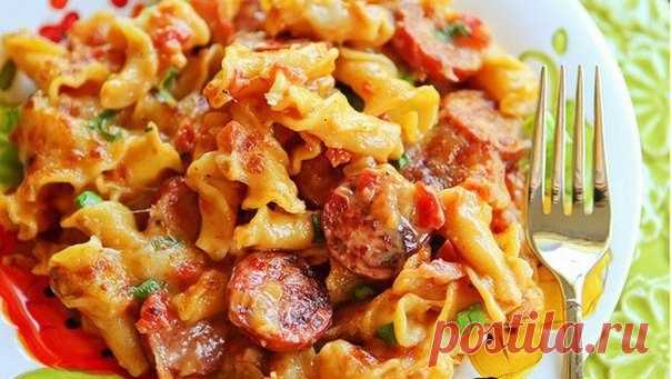 5 самых вкусных рецептов с макаронами  
Даже, казалось бы, незатейливое блюдо может оказаться настоящим деликатесом, если приготовить его по оригинальному рецепту, из качественных продуктов, да с чувством, толком, расстановкой.
Паста с ку…