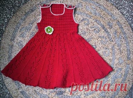 Красное платье