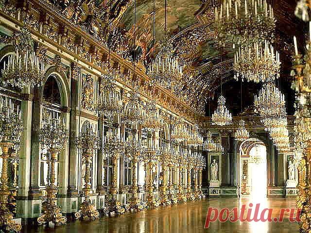 Франция . Версальский  Дворец . Зеркальный  зал .
