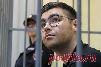 Российского журналиста арестовали по делу о даче взятки дяде-полицейскому