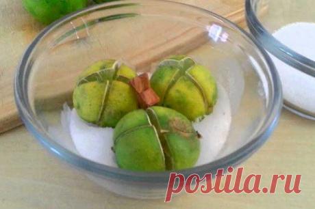 Поместите 3 разрезанных лимона на свою тумбочку, и этот трюк навсегда изменит Вашу жизнь!