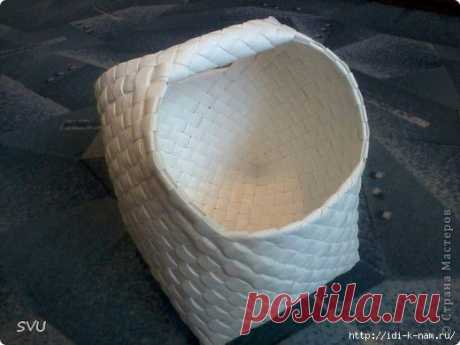 корзинка из упаковочной ленты