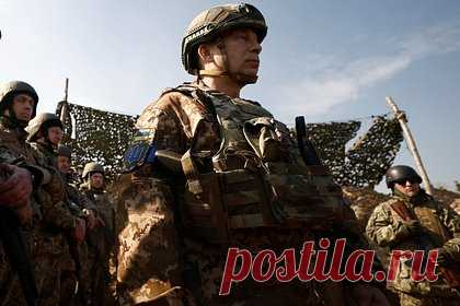 Россия объявила в розыск командующего сухопутными войсками Украины. МВД России объявило в розыск командующего сухопутными войсками Украины Александра Сырского. Из базы данных российского ведомства следует, что он разыскивается по уголовной статье. Также в базе розыска МВД России значится главнокомандующий Вооруженными силами Украины Валерий Залужный.