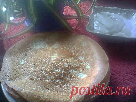 Идеальные, кулинарные рецепты » Блины с молоком и газировкой.