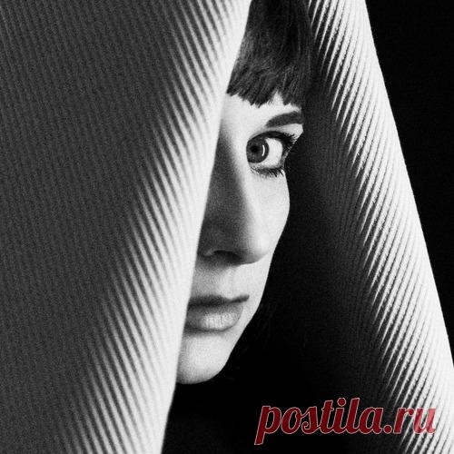 Annie-Claude Deschênes - LES MANIÈRES DE TABLE [Italians Do It Better ] free download mp3 https://specialfordjs.org/house/76034-annie-claude-desche770nes-les-mani200res-de-table-italians-do-it-better-.html