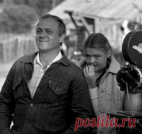 12 редких фотографий, которые открывают знаменитостей с новой стороны