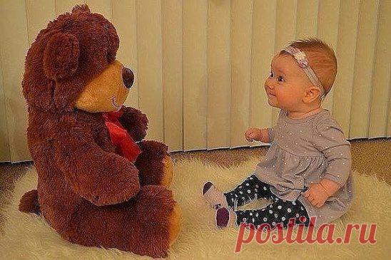 Маша и медведь. Первая встреча. 😃 😚