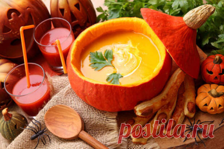 13 ярких блюд из тыквы - Будет вкусно - 24 сентября - 43942541669 - Медиаплатформа МирТесен В конце октября в англоязычных странах традиционно отмечают Хэллоуин, главный атрибут которого — тыква. Из нее не только делают светильники, но и готовят разные блюда для семейного застолья.Из тыквы готовят разные блюдаТрадиция празднования Хэллоуина популярна и в нашей стране, поэтому мы и решили - 24 сентября - 43942541669 - Медиаплатформа МирТесен