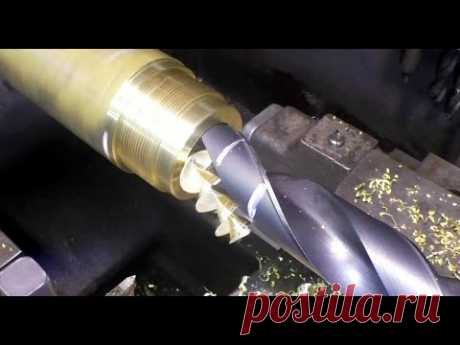 Втулка резьбовая М72 х 2,0. Ремонт задвижки, токарный 1К62