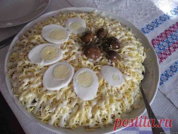 Подборка самых вкусных салатов 

1. САЛАТ 