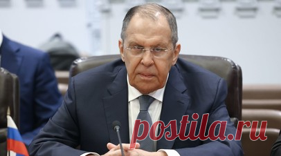 Лавров проводит переговоры с главой МИД Бурунди. Глава МИД России Сергей Лавров на полях недели высокого уровня 80-й сессии Генассамблеи ООН проводит переговоры с министром иностранных дел, региональной интеграции и сотрудничества в целях развития Бурунди Эдуардом Бизиманой. Читать далее