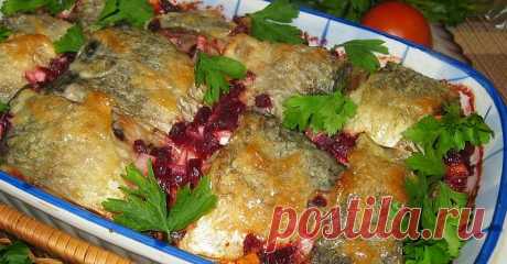 Рыба, запеченная с овощами