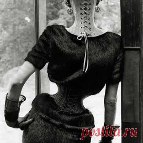 Шокирующие   обладательниц “осиных” талий