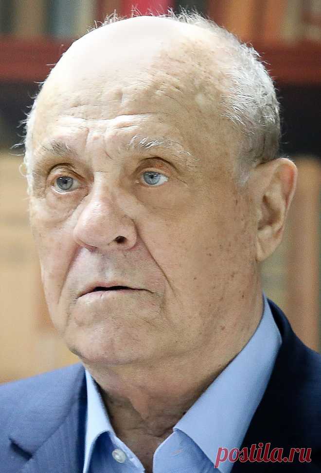 Меньшов, Владимир Валентинович — Википедия