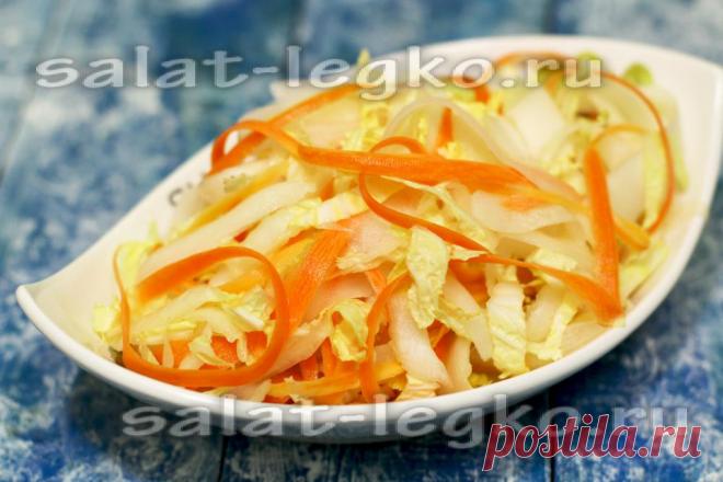 Салат из белой редьки: рецепт Полезный. витаминный и необычайно вкусный салат из белой редьки и рецепт его приготовления понравятся все без исключения.