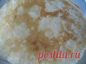 БЛИНЫ НА КИСЛОМ МОЛОКЕ