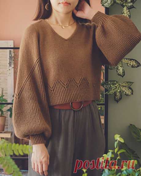 Afra Sweater pattern by Irene Lin 
Afra Sweater’s knitting starts at the neckline, worked seamlessly from the top-down.
