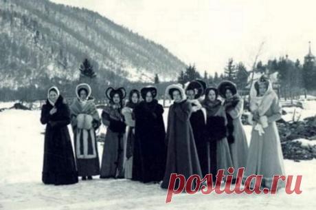 Их было всего одиннадцать человек. Девять – жены. Две – невесты. Почти все | Golbis