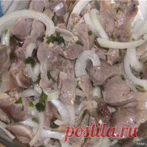 Очень вкусная закуска из маринованных куриных желудков. Будут выпрашивать у вас рецепт - МирТесен