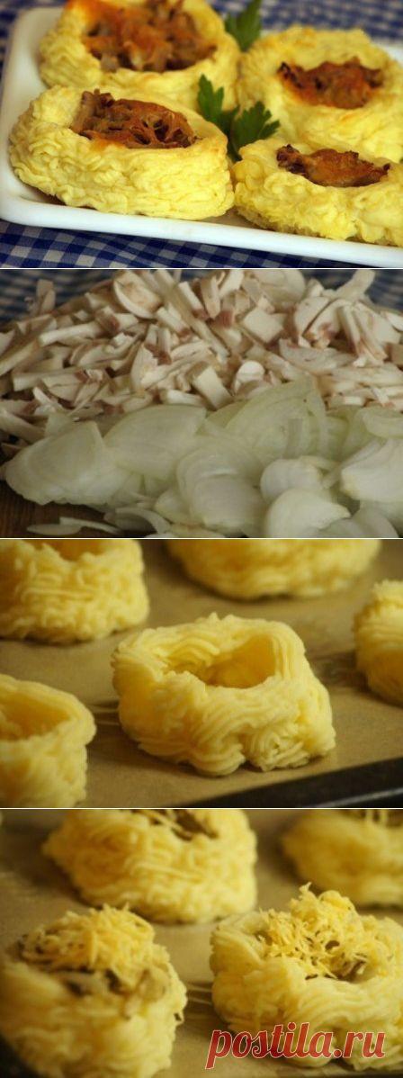 Как приготовить картофельные гнездышки с грибами и сыром - рецепт, ингридиенты и фотографии