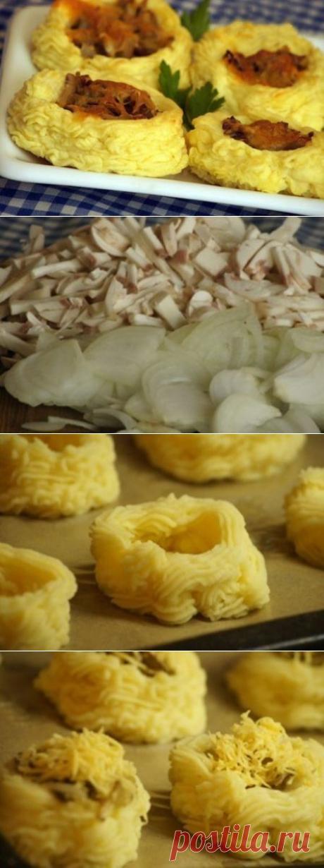 Как приготовить картофельные гнездышки с грибами и сыром - рецепт, ингридиенты и фотографии