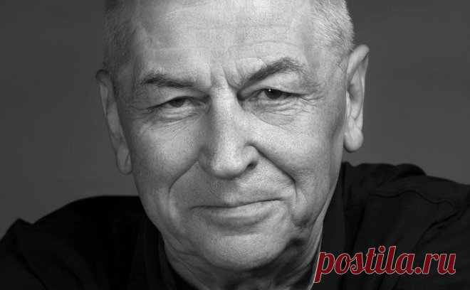 Умер сыгравший Сталина в фильме «Зоя» актер Александр Вонтов. Актер Александр Вонтов, сыгравший Иосифа Сталина в фильме «Зоя», умер в возрасте 73 лет, сообщила пресс-служба Санкт-Петербургского драматического театр имени Комиссаржевской во «ВКонтакте».