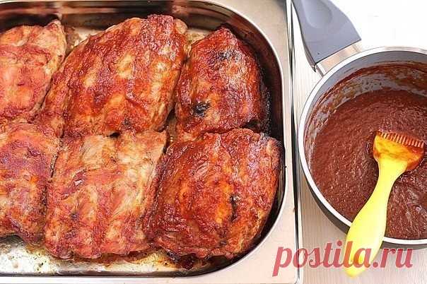 Запеченные свиные ребрышки