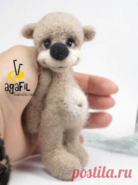 RESERVED. Collectible needle felted teddy bear Bessof. Artist Bear OOAK