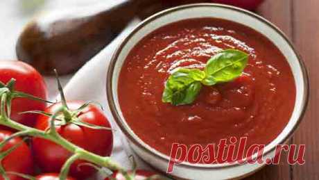 Соус из томатной пасты для мясных и рыбных блюд - рецепт на vse-o-ede-online.ru Рецепт на зиму. Томатный соус для мясных и рыбных блюд - это классический и универсальный соус из томатной пасты, который идеально подходит к мясным и рыбным блюдам. Он имеет насыщенный вкус помидоров, с нотками чеснока, лука и различных специй, которые придают ему особую ароматику.