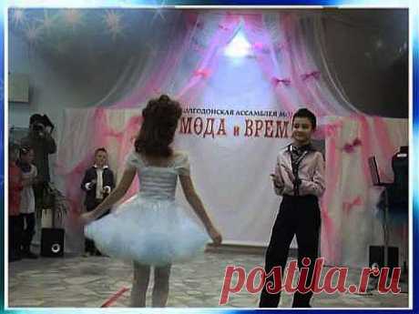 Показ коллекции детской одежды  Гламурики - YouTube