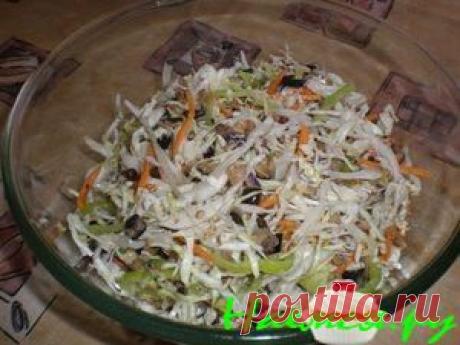 Салат с баклажанами и капустой » Наемся.ру