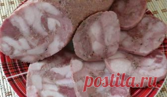Лучший рецепт вкуснейшей домашней рубленой колбасы  Хотите приготовить пряную и ароматную домашнюю колбасу без единого кусочка сала? Это невероятно вкусно! Поверьте, после того, как вы попробуете эту колбасу – навсегда откажитесь от магазинной! Рецепт…