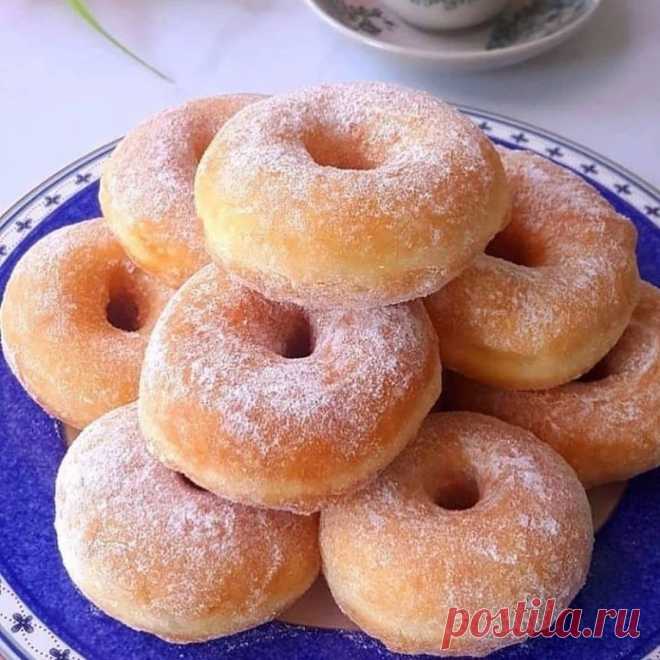 Photo by Плюшки on February 27, 2022. May be an image of dessert and indoor.