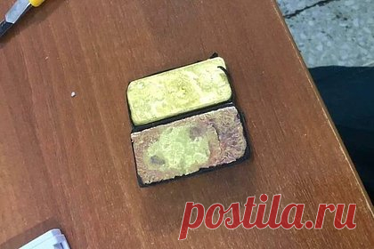 Слитки золота и серебра нашли под полом выезжающего из России автобуса
