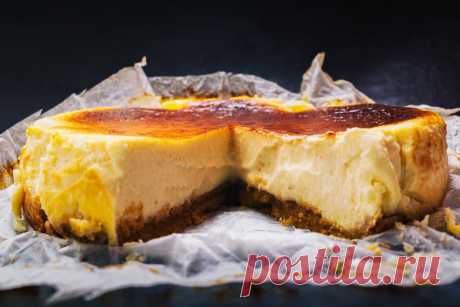 Best Basics: Besonders leckere Kuchen backen Vom Blitzkuchen vom Blech zum veganen Karottenkuchen – die besten Rezepte für dein Backrepertoire.