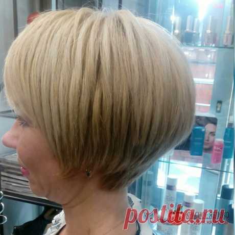 Идеальная прическа✂ - украшение каждой женщины👩, ведь нам так важно👆 всегда выглядеть на высоте. Великолепная💇 стрижка и укладка, мастер👑 Елена Симонян м.Кузьминки