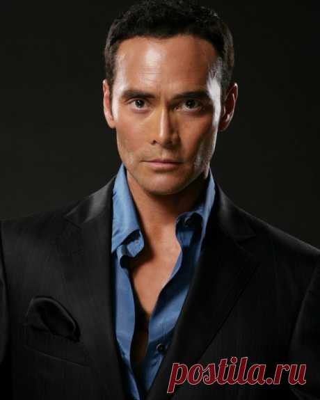 Марк Дакаскос (Mark Dacascos)
-  26 февраля, 1964