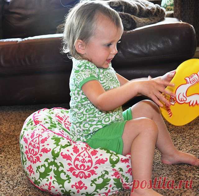 ШЬЕМ ДЕТСКИЙ ПУФИК