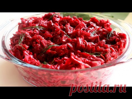 (1) Улетный САЛАТ из СВЕКЛЫ! Всего ТРИ Банальных ингредиента, а какой он вкусный! - YouTube 
Продукты:
свекла 3 шт.
лук 1 шт.
огурец соленый 2 шт.

растительное масло 3 ст.л.
соль, перец по вкусу
чеснок 2 зуб. ( по желанию)
майонез 1-2 ст л.