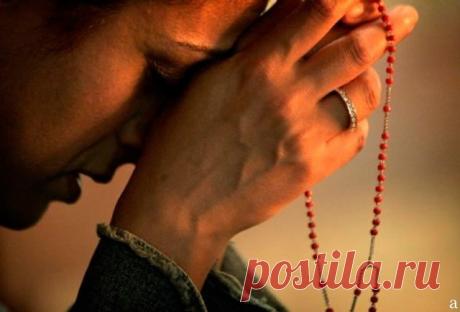 В дождливую ночь в ее дверь постучали. События, которые произошли дальше, понять сложно! Эту историю стоит прочитать каждому.